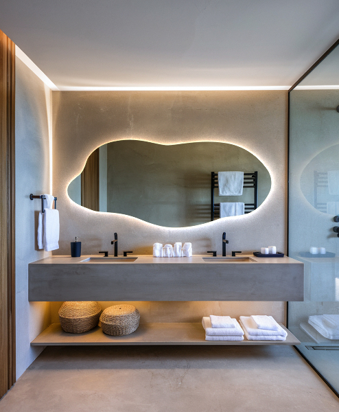 Espelho irregular com led 45x100 cm