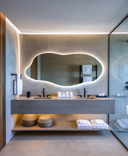 Espelho irregular com led 45x100 cm