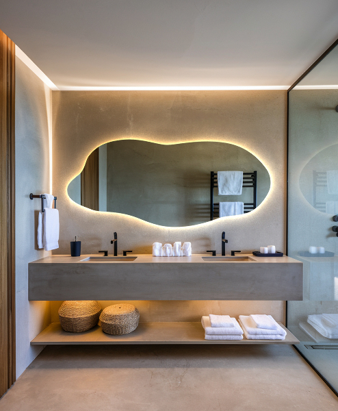 Espelho irregular com led 45x100 cm