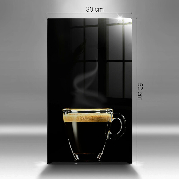 Tábua de cortar de vidro Um copo de café preto