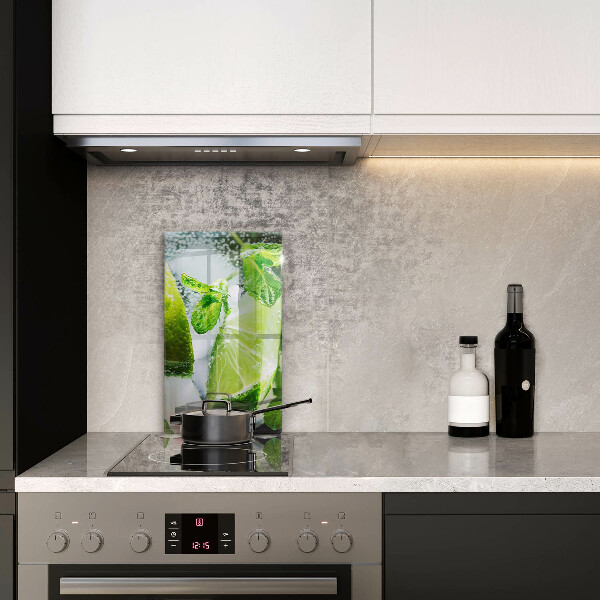 Tábua cozinha Água com limão e gelo