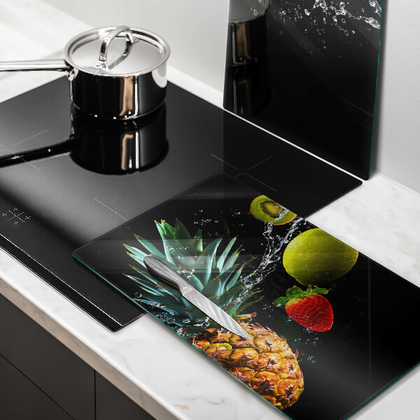 Tábua de corte Fruta na água