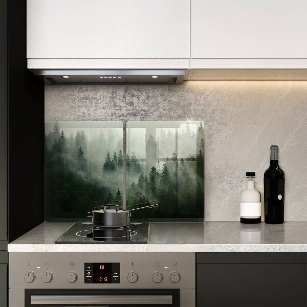 Tábua de corte de vidro Paisagem de floresta enevoada