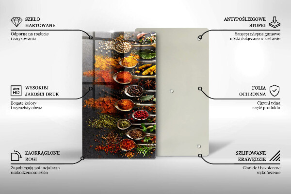 Tábua de cozinha com colheres de especiarias