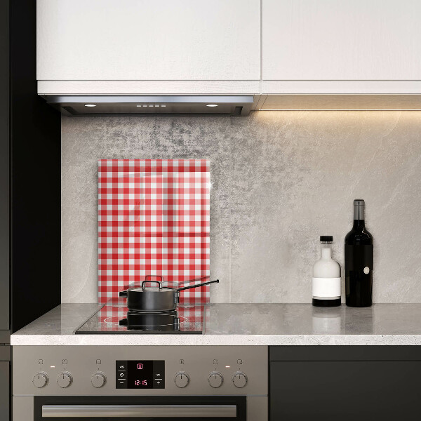 Tábua de cozinha com estampa xadrez vermelho e branco