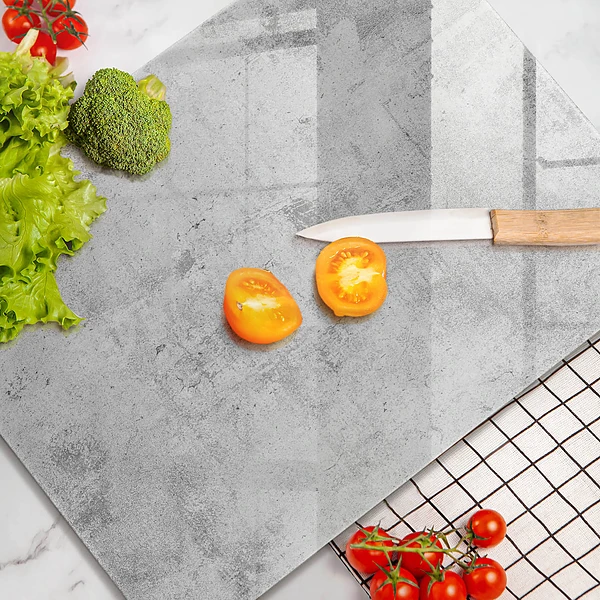 Tábua de cozinha com textura de concreto