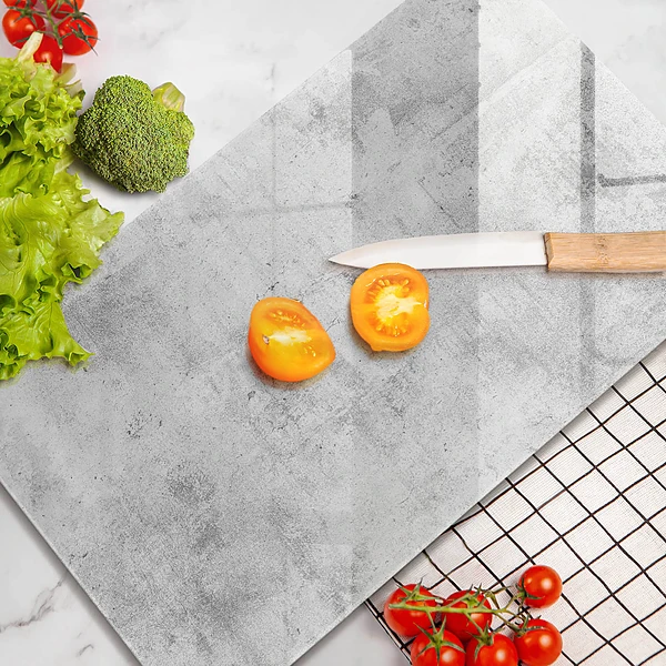 Tábua de cozinha com textura de concreto