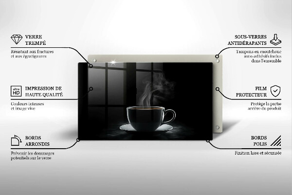 Tábua para corte Uma xícara de café quente