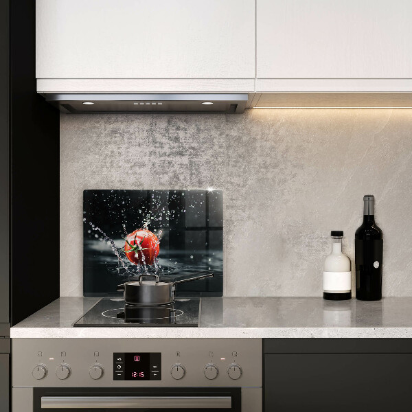 Tábua de corte de vidro Tomate na água