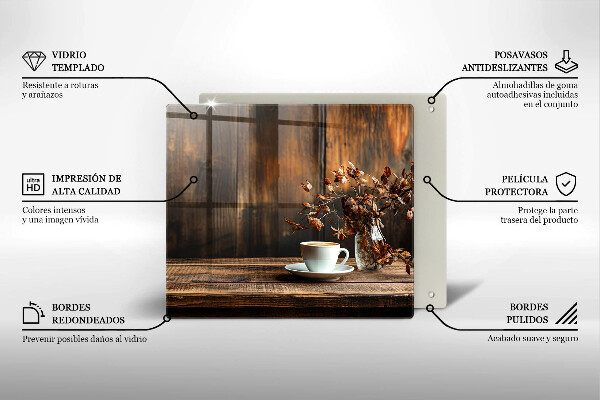 Tábua de corte Uma xícara de café e madeira