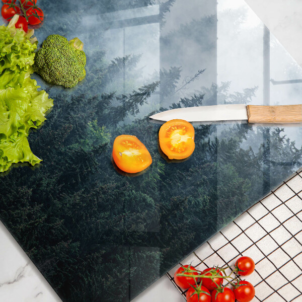 Tábua de corte Árvores da floresta e neblina