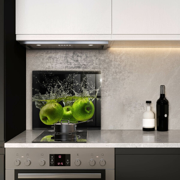 Tábua de cortar Maçãs verdes e água