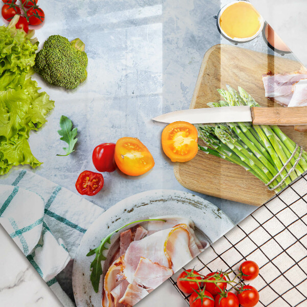 Tábua de cortar de vidro Ingredientes na cozinha