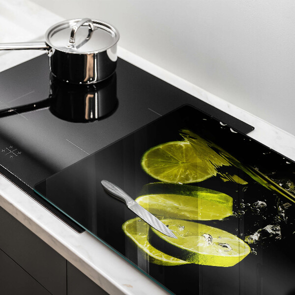 Tábua de cortar Limões na água