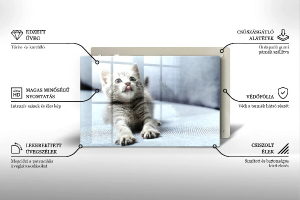 Tábua de cortar Um gatinho fofo