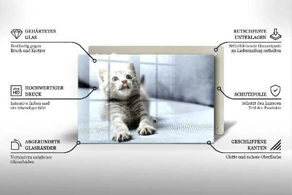 Tábua de cortar Um gatinho fofo