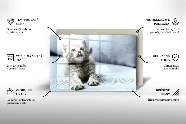 Tábua de cortar Um gatinho fofo