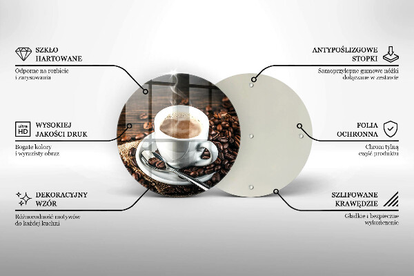 Tábua cozinha Uma xícara e grãos de café