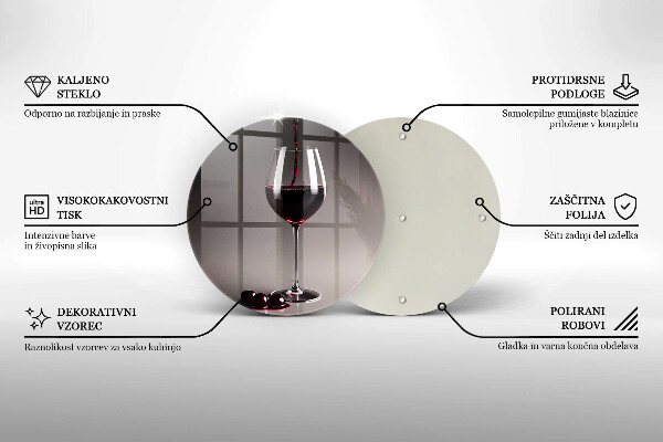 Tábua de cortar alimentos Um copo e uvas