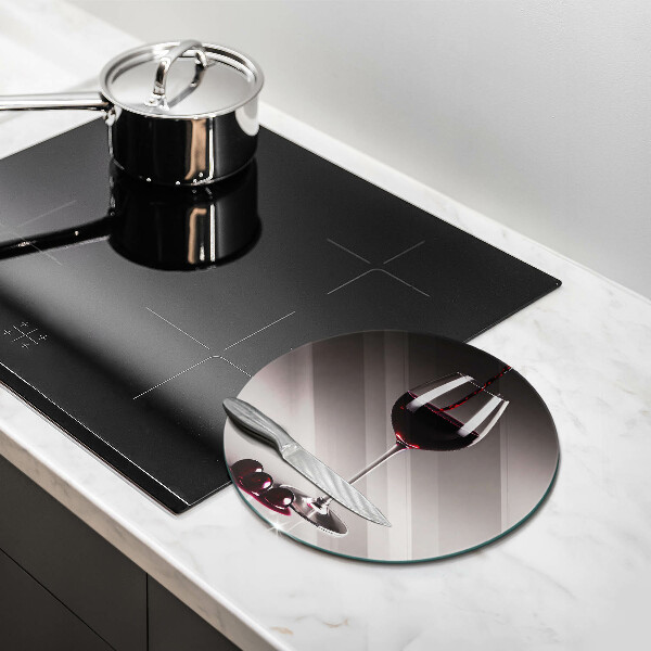 Tábua de cortar alimentos Um copo e uvas