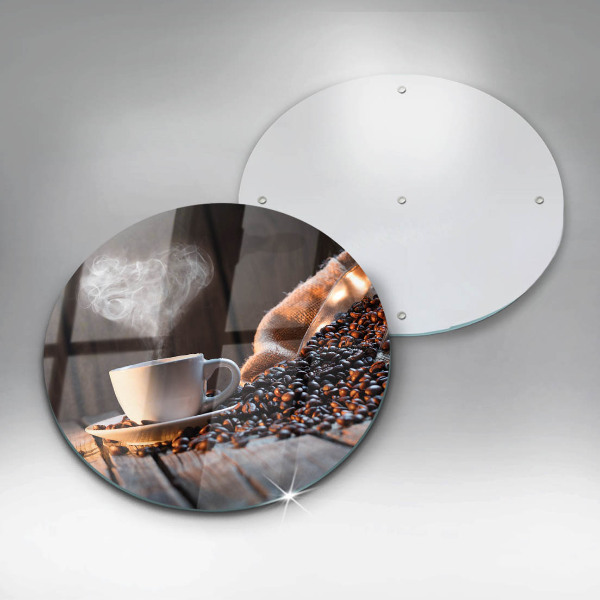 Tábua corte Uma xícara de café e um coração