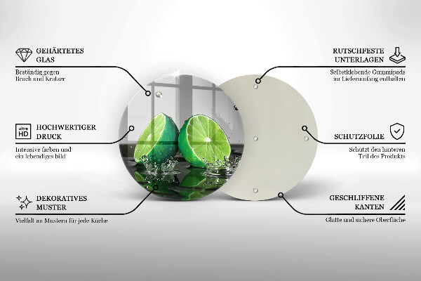 Tábua para corte Limões suculentos e água