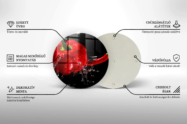 Tábua de corte Pimentões vermelhos em água