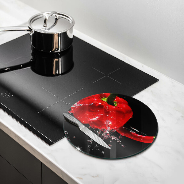 Tábua de corte Pimentões vermelhos em água