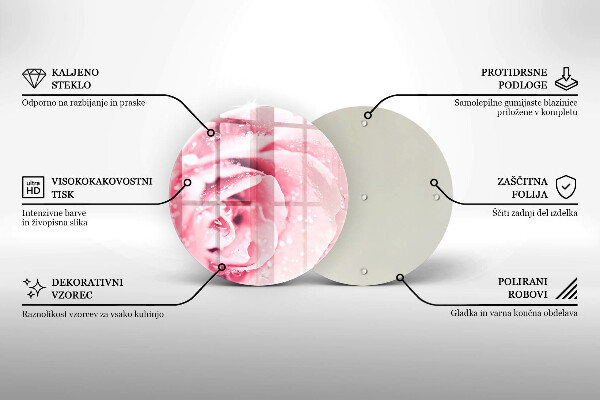 Tábua para corte Gotas de orvalho e flor de rosa