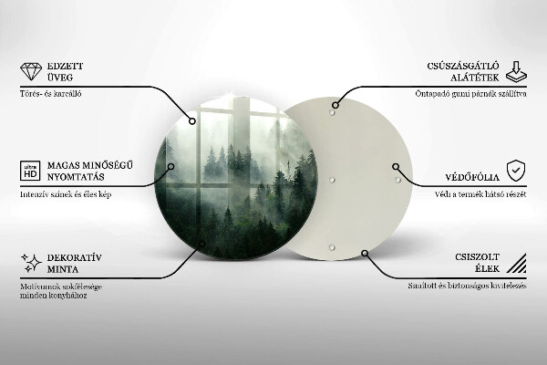 Tábua corte Paisagem de floresta enevoada