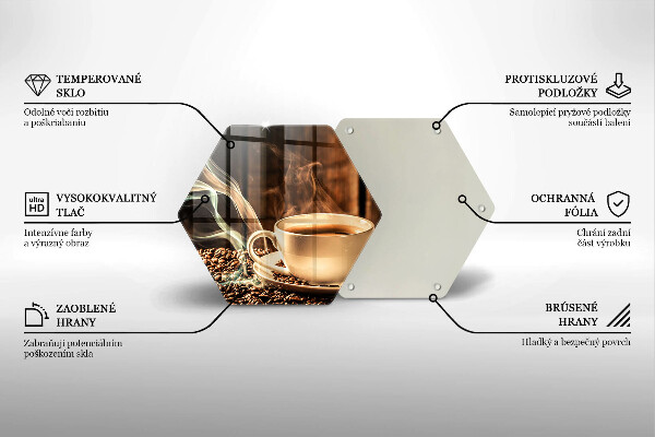 Tábua para corte Uma xícara e grãos de café