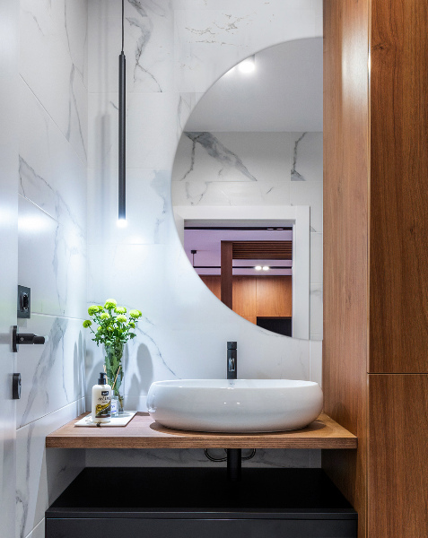 Espelho semi-circular minimalista sem moldura 25x50 cm