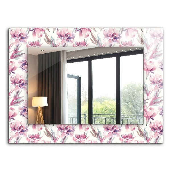Espelho com moldura decorada com motivos florais roxos