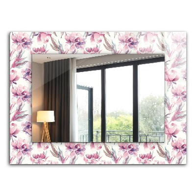 Espelho com moldura decorada com motivos florais roxos