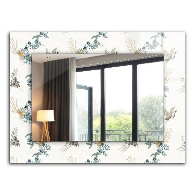 Espelho com moldura decorada com pássaros e flores