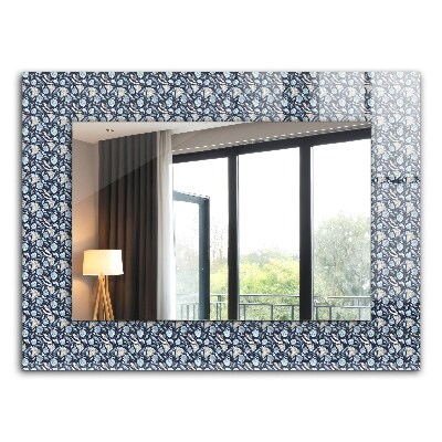 Espelho com moldura decorada com desenho de flor azul