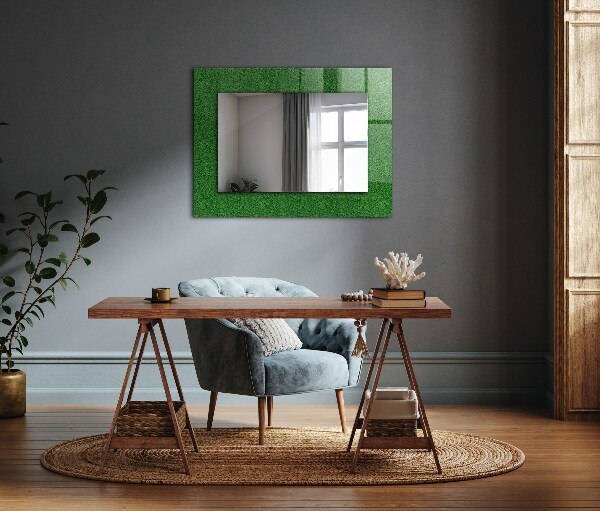 Espelho com moldura decorada na cor grama verde