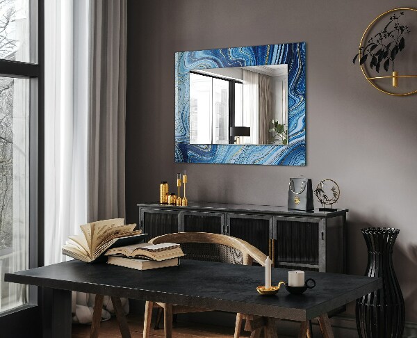 Espelho com moldura decorada com padrão abstrato azul