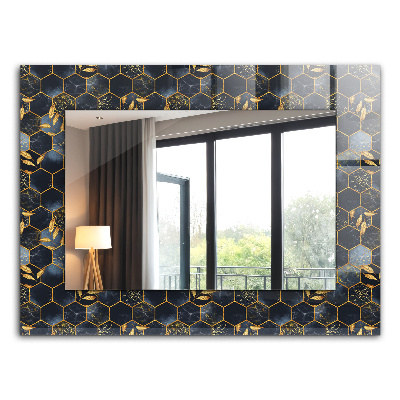 Espelho com moldura decorada de folhas hexagonais