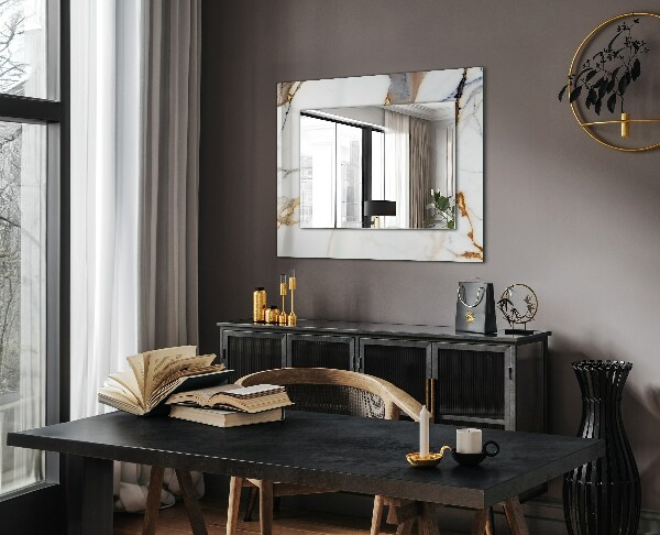 Espelho com moldura decorada em mármore com veios