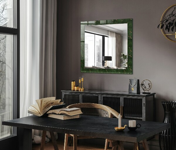 Espelho decorativo com estampas de folhas verdes