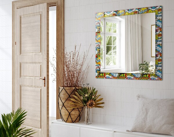 Espelho com moldura decorada com balões coloridos