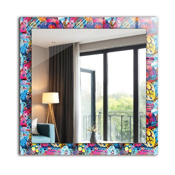 Espelho decorativo com motivo abstrato colorido
