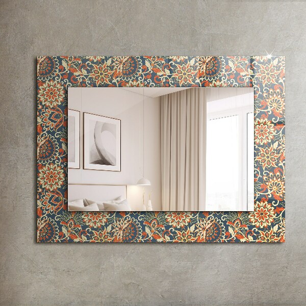 Espelho decorativo com padrão floral no fundo