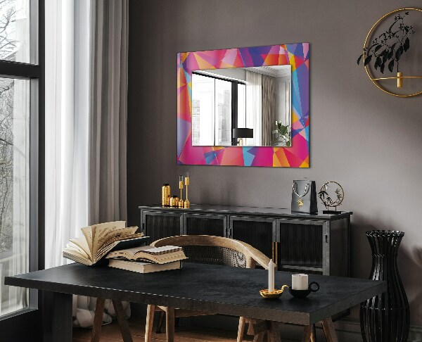 Espelho decorativo com motivos geométricos coloridos