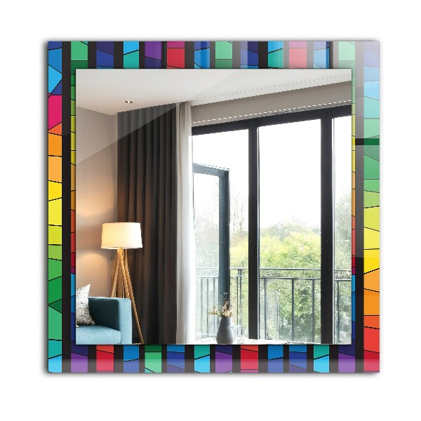 Espelho com moldura decorada com fitas de vidro coloridas