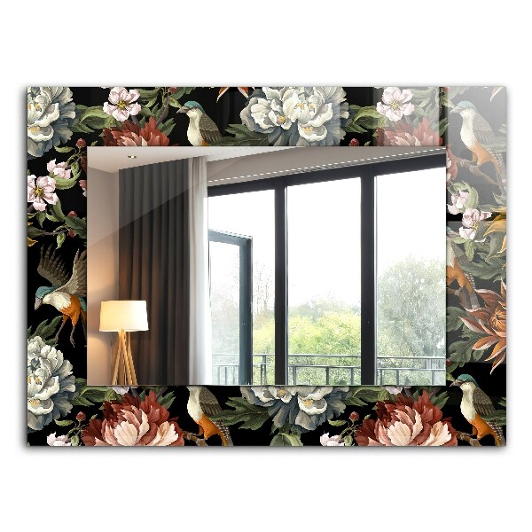 Espelho com moldura decorada com flores e pássaros