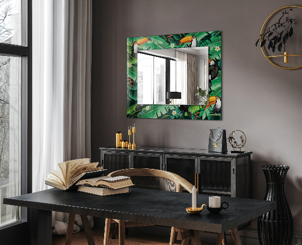 Espelho com moldura decorada em padrão geométrico turquesa