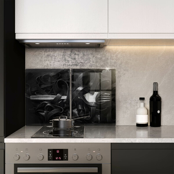 Cobertura de indução Macarrão preto Tagliatelle