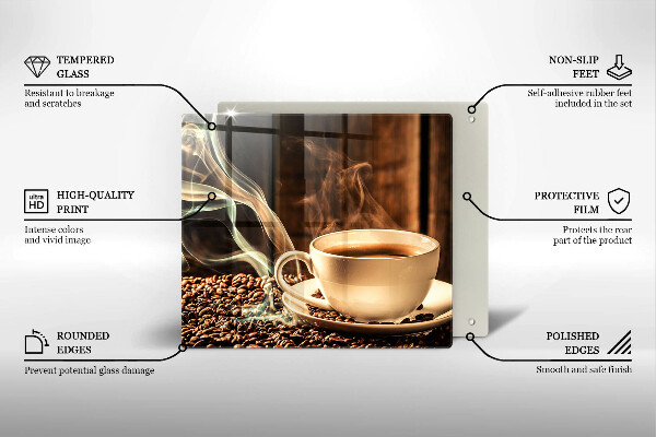 Tábua protetora Uma xícara e grãos de café